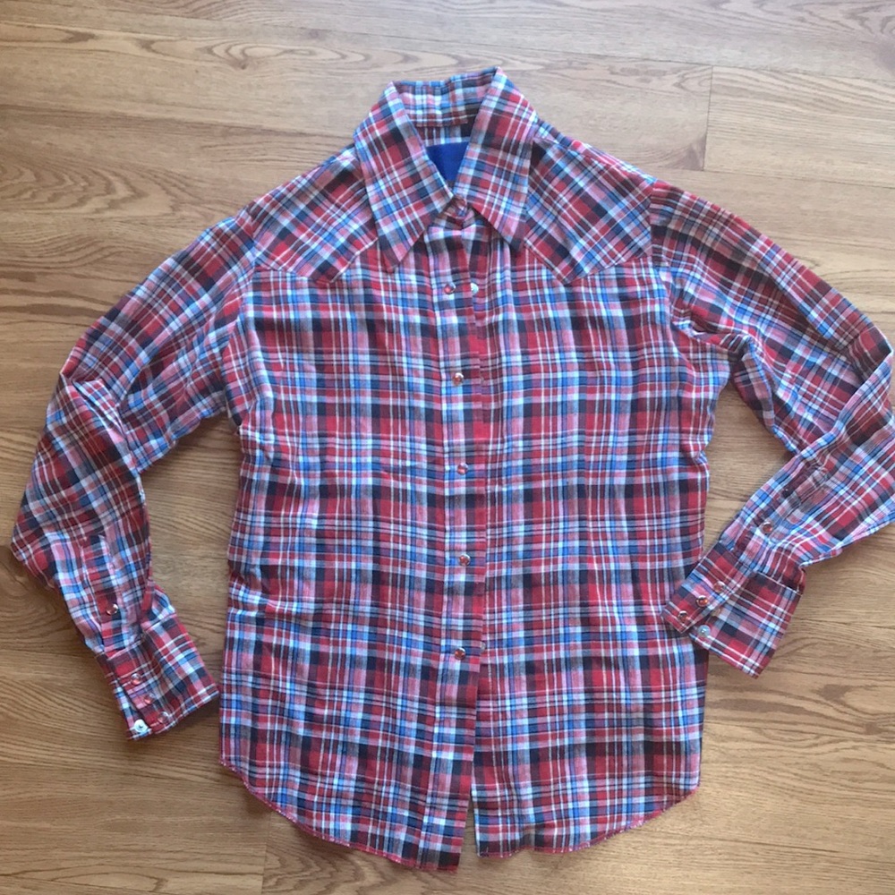 Women’s Vintage Western Plaid Shirt with Pearl Snaps